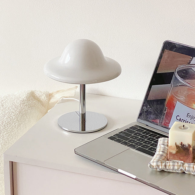25cm Heart Egg Tart Table Lamp with Adjustable Color and Brightness – product detail