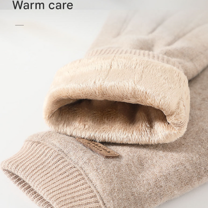 Pink Elegant Women's Wool Blend Winter Gloves - Cozy Fleece-Lined Touchscreen Warmth
