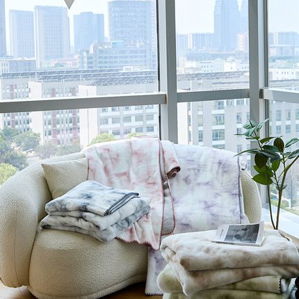 Grey Luxury Mink Velvet Ink Print Blanket - High-Quality Warmth for Your Home(150*200cm)