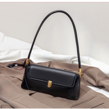 Black Elegant Vintage Baguette Shoulder Bag - Chic PU Leather Underarm Purse with Gold Clasp