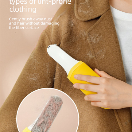 Yellow Multifunctional Banana-Shaped Lint Remover – Portable Sticky Hair Cleaner with 6 Replaceable Rolls