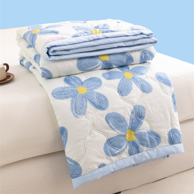 Lightweight Reversible Summer Quilt