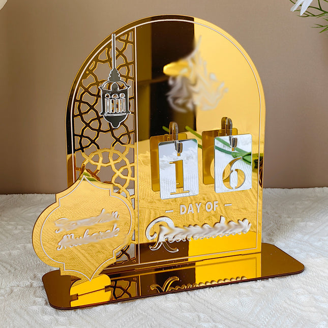 Gold Acrylic Desktop Holiday Countdown Ornament with Mirrored Finish and Interchangeable Numbers 20cm x