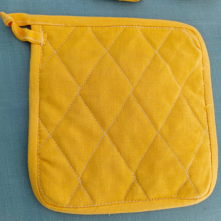 3-Piece Yellow Gingham Cotton Kitchen Linen Set - Reversible Placemat, Fringed Napkin & Quilted Pot Holder - Yarn Dyed Checkered Dining Bundle