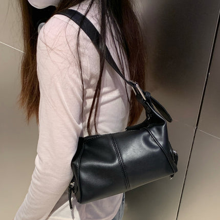 Black PU Leather Zippered Shoulder Bag – Retro European Style Crossbody and Handheld Bag