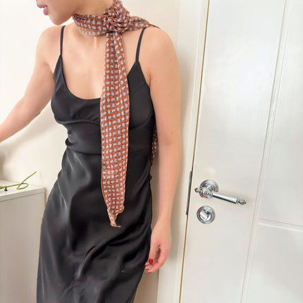 2 Pcs Brown Fruit Pattern Rose Flower Thin Scarf – Elegant and Versatile Neck Wrap for Women