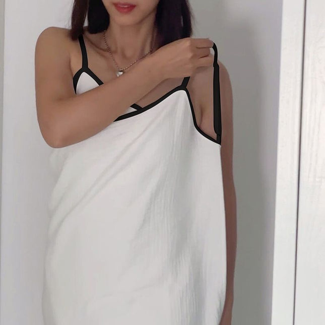 Black border on a white background Linen-Feel Cotton Gauze Bath Wrap – product detail
