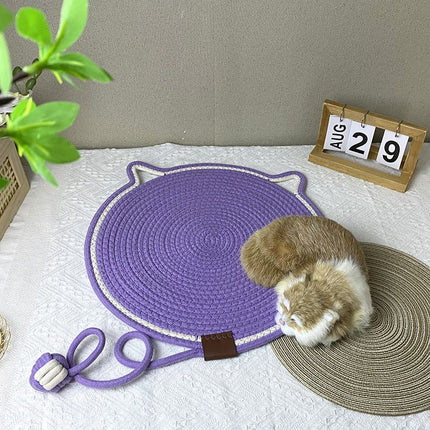 Grey Durable Cat Scratching Mat with Attached Toy Ball - Washable and Multi-Functional, Ideal for Cats' Scratching and Sleeping - 50cm Diameter