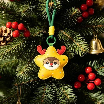 2-Piece Christmas stockings Shaped PU Leather Keychains – Cute Holiday Bag Ornaments and Car Decorations