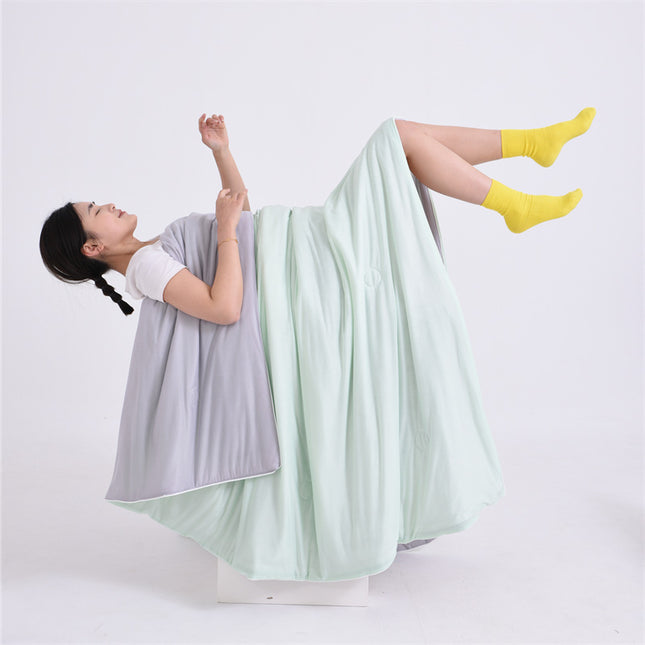 Green and gray combination Cooling Summer Quilt with Ice Silk Fabric Lightweight Breathable