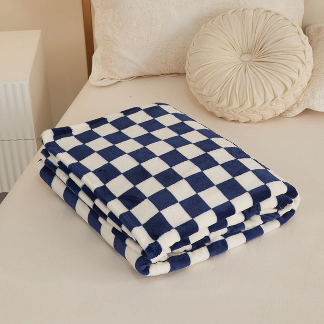 Blue and white checkered pattern Double-Sided Fleece Blanket 150 x 200cm Machine Washable