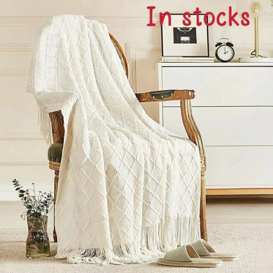 Khaki Nordic Minimalist Knit Throw Blanket 127 x 180cm Lightweight Soft & Breathable Fleece-like – product detail