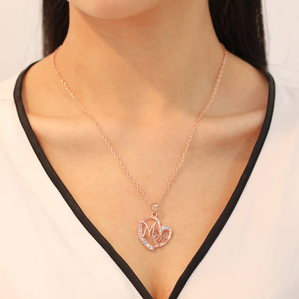 Yahai MOM Heart Pendant Necklace with Rhinestones - Adjustable 47+5cm Chain, Lightweight Alloy Jewelry for Mother's Day Gift, Everyday Wear & Special Occasions - Elegant Letter Design for Women