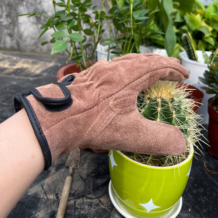 Size XL Heavy-Duty Cowhide Protective Gloves with Heat Resistant and Wear-Proof Leather for Outdoor Camping Welding and Industrial Work Reliable Hand Guard for Local Professionals
