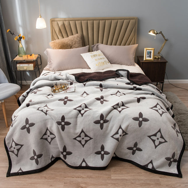 Brown Lucky Four-Leaf Clover 180x200CM Premium Double-Sided Print Flannel Blanket