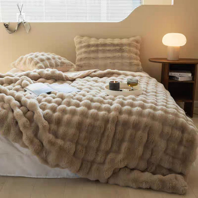 Brown Luxury Tuscany Fleece Rabbit Fur Bubble Blanket (200 x 230 CM)