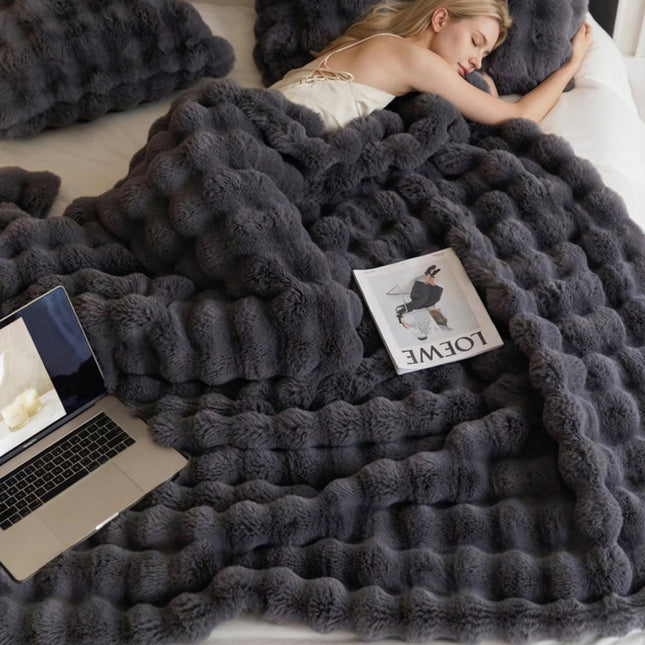 Black Grey Luxury Tuscany Fleece Rabbit Fur Bubble Blanket (180 x 200 CM)