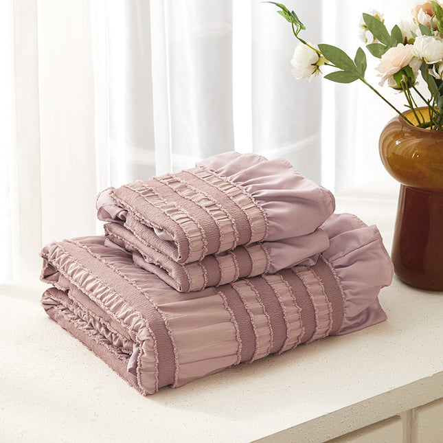 Pink Elegant Ruffle Seersucker Duvet Cover with 2PCS Pillow Shams – product detail
