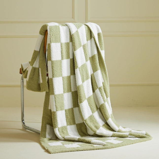Green and White Premium Knitted Checkerboard Throw Blanket(130 x 150 CM)