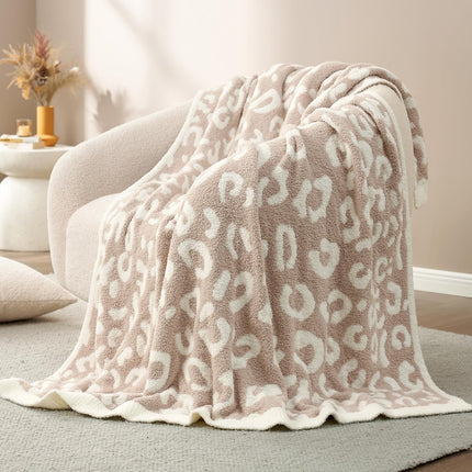 Leopard Print Checkerboard Flannel Throw Blanket(Large 150 x 200 CM) - Anti-Pilling Trendy Soft Plush Blanket for Bed, Sofa & Travel