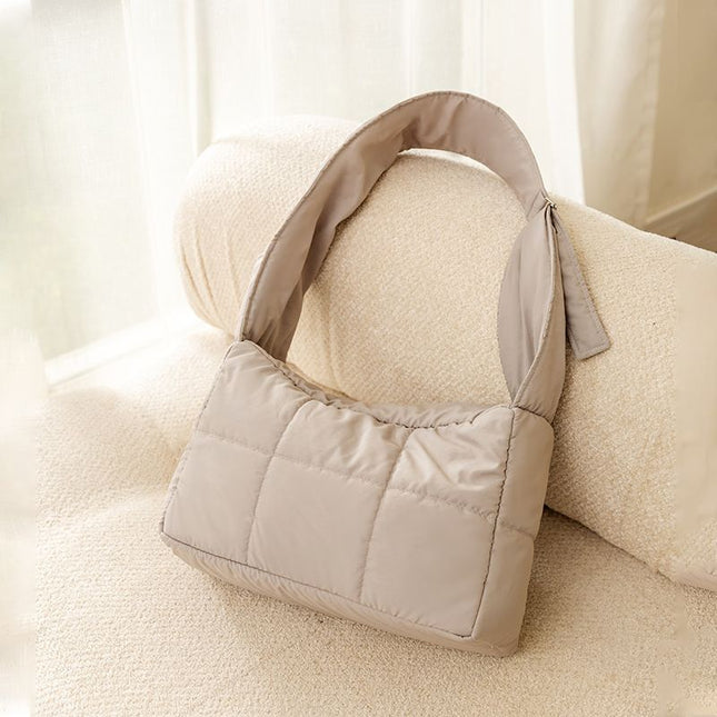Light Grey Foldable Insulated Quilted Pet Shoulder Bag with Adjustable Peep Hole & Safety