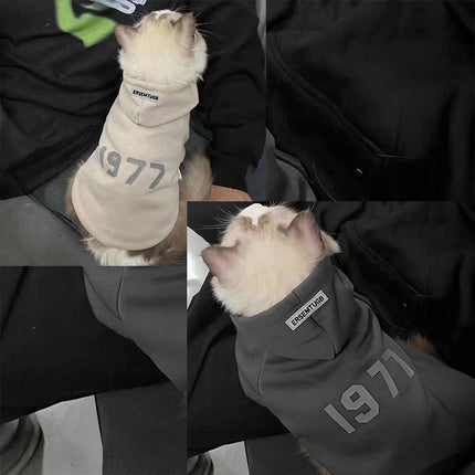 2-Pack 2XL sizeTrendy Pet Hoodie with "1977" Print - Warm Winter Wear for Cats and Small Dogs - with Plush Lining -   Beige and Dark Grey