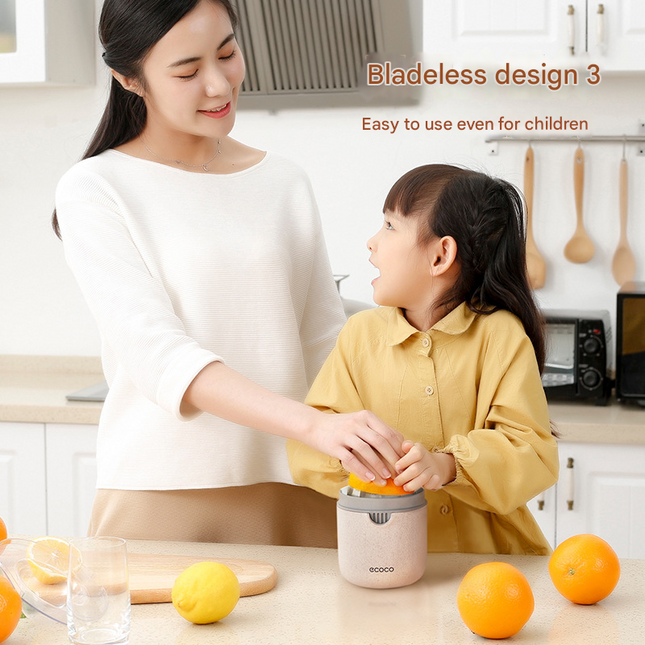 Portable Manual Citrus Juicer Hand Press Lemon Orange Squeezer 2-in-1 Reamer with Built-in 470ml Cup – product detail