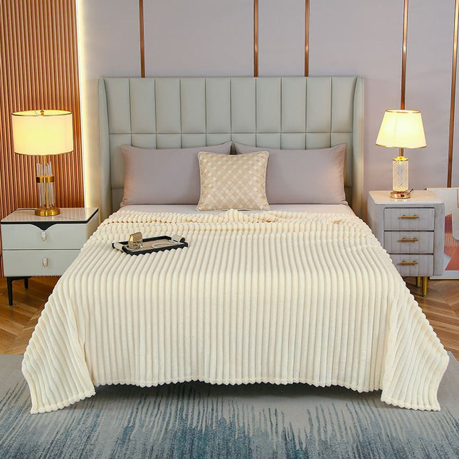 150 200cm Off-white Solid Colour Flannel Throw V888-ELOSUNG50702