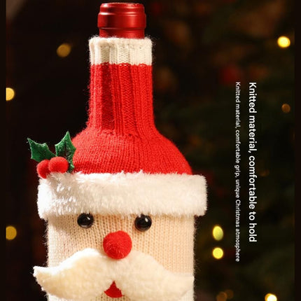 Reindeer Style  Knitted Christmas Wine Bottle Cover - Festive Table Decor for Holiday Parties and Home Dining