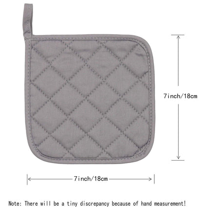4 Pack Heat Resistant Pot Holders - Black Cotton Silver Coated Quilted Kitchen Heat Pads Non Slip Oven Mats 18x18cm Baking Cooking Microwave Use Durable Thermal Protection