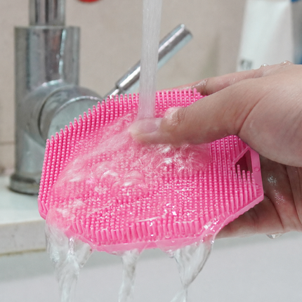 2 Pack Silicone Body Scrubber Shower Brush Pink Octagon Bath Brush Exfoliating Back Scrubber with Handle for Men Women Home Bathroom Body Cleaning