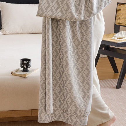 Silver Diamond Pattern Bamboo Fiber Summer Cooling Blanket 150×200cm for Bed Sofa Air Conditioned Room Lightweight Breathable Gauze Coverlet