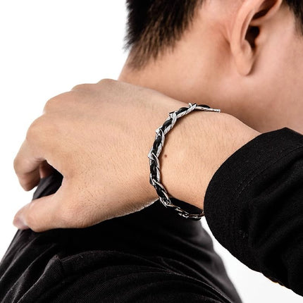 Men's Titanium Steel Bracelet(21cm)- Black and Silver-Tone Chain Link Wrist Accessory for Casual Wear and Gift Giving