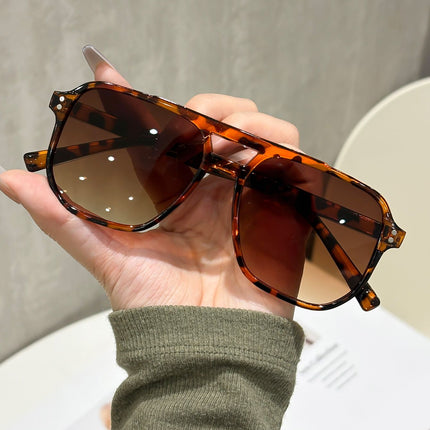 4 Pairs Y2K Style Aviator Sunglasses Set for Men and Women - UV400 Protection, PC Frame Fashion Driving Glasses Lightweight Retro Eyewear Style 1