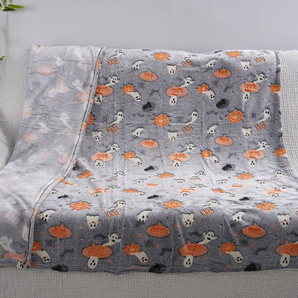 Glow in the Dark Flannel Blanket with Playful Hallowen Pumpkin (S135 / 150 x 200CM) - Versatile Soft Plush Magic Throw Blanket, Durable High Density Woven & Machine Washable for All-Season Use