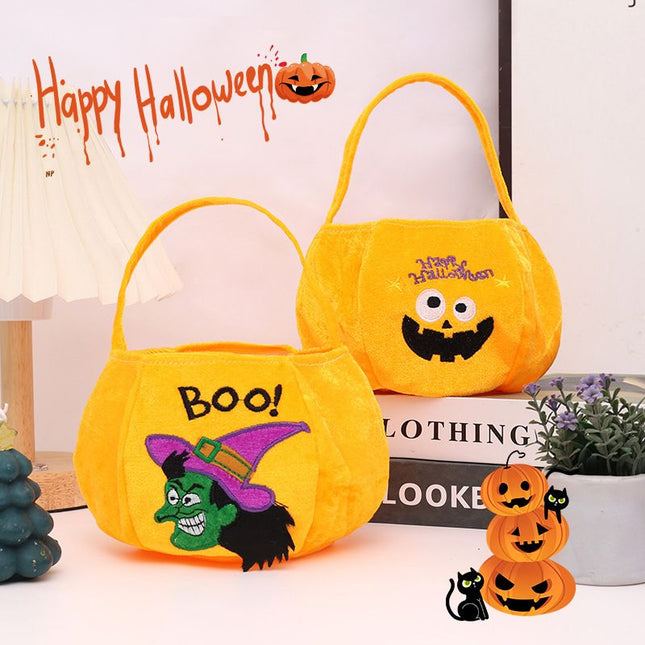 Purple bag with a vampire design - Plush Halloween Trick or Treat Candy Bag - Polyester  Tote with Embroidered Face, Lightweight Portable Goody Pouch for  Party Favors and Trick or Treating