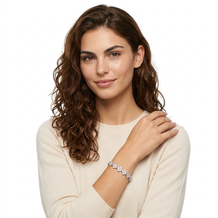 Silver and White Four-Leaf Clover Zircon Bracelet - Gold-Tone Alloy Lucky Charm Wristband with Full Crystal Pave, 22cm Elegant Fashion Jewellery for Women