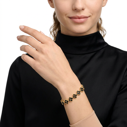 Gold and Black Four-Leaf Clover Zircon Bracelet - Gold-Tone Alloy Lucky Charm Wristband with Full Crystal Pave, 22cm Elegant Fashion Jewellery for Women