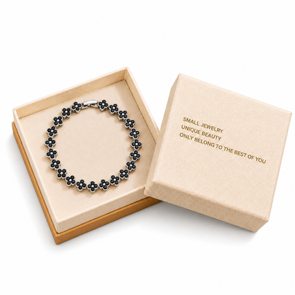Silver and Black Four-Leaf Clover Zircon Bracelet - Gold-Tone Alloy Lucky Charm Wristband with Full Crystal Pave, 22cm Elegant Fashion Jewellery for Women