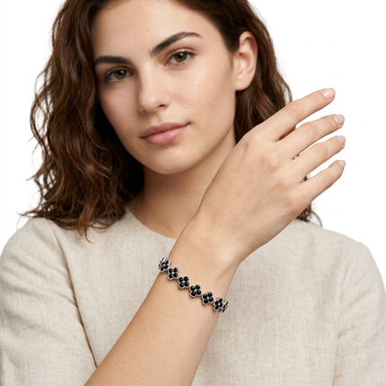 Silver and Black Four-Leaf Clover Zircon Bracelet - Gold-Tone Alloy Lucky Charm Wristband with Full Crystal Pave, 22cm Elegant Fashion Jewellery for Women
