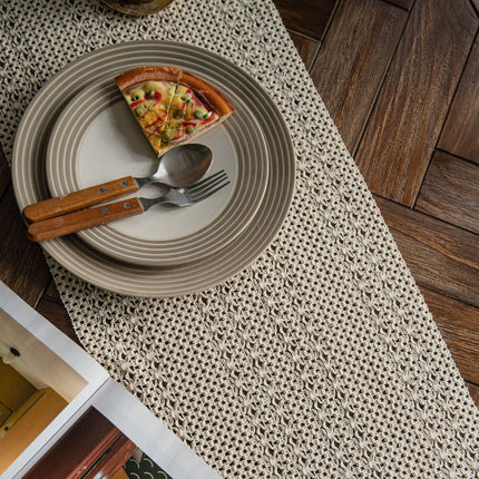 Beige Woven Table Runner - 30 x 160 cm Natural Jute and Cotton Rope Table Decor with Tassel Ends for Dining Tables, Kitchens and Seasonal Styling