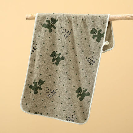 Green 5-Piece Soft Absorbent Towel Set - Bear Print Face and Bath Towels with Bound Edges, Soft Quick-Drying Towels for Bathroom, Home and Everyday Use