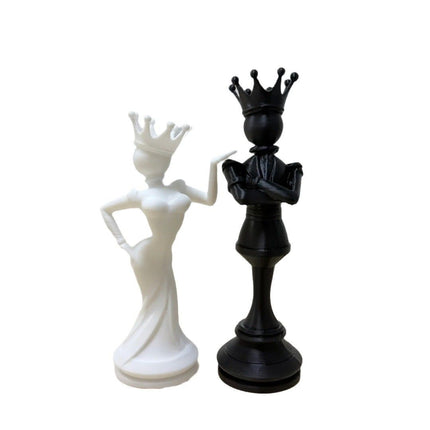 3D Printed Chess King and Queen Figurine Set - Creative Crowned Couple Sculptures, Modern Desktop Ornament for Home, Office, Shelf and Gift Decor