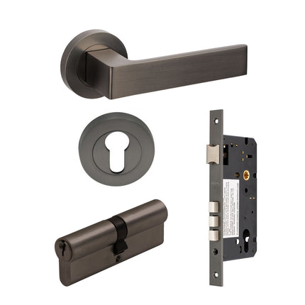 10084.3.GN | Boston Door Lever Handle on Round Rose Entrance Set 70mm (Key/Key) Graphite Nickel | Zanda Architectural