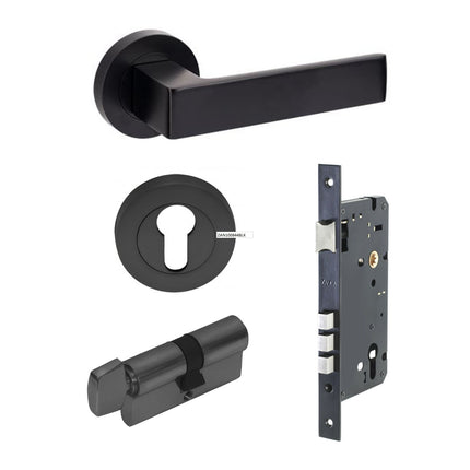 Boston Door Lever Handle on Round Rose Entrance Set 70mm (Key/Turn) Matt Black 10084.4BLK Zanda | Decorus Hardware