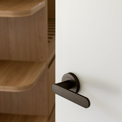 10094.3.GN | Duke Lever on Round Rose Entrance Set 70mm Key/Key Graphite Nickel | Zanda Architectural