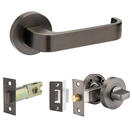 7315.PR.GN | Streamline Door Lever Handle on Round Rose Privacy Set Graphite Nickel | Zanda Architectural