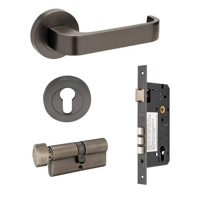 Streamline Door Lever Handle on Round Rose Entrance Set 70mm (Key/Turn) Graphite Nickel Zanda | Decorus Hardware