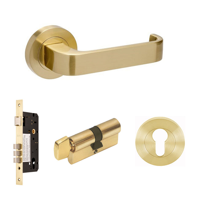 7316.4.SB | Streamline Door Lever Handle on Round Rose Entrance Set 70mm (Key/Turn) Satin Brass | Zanda Architectural